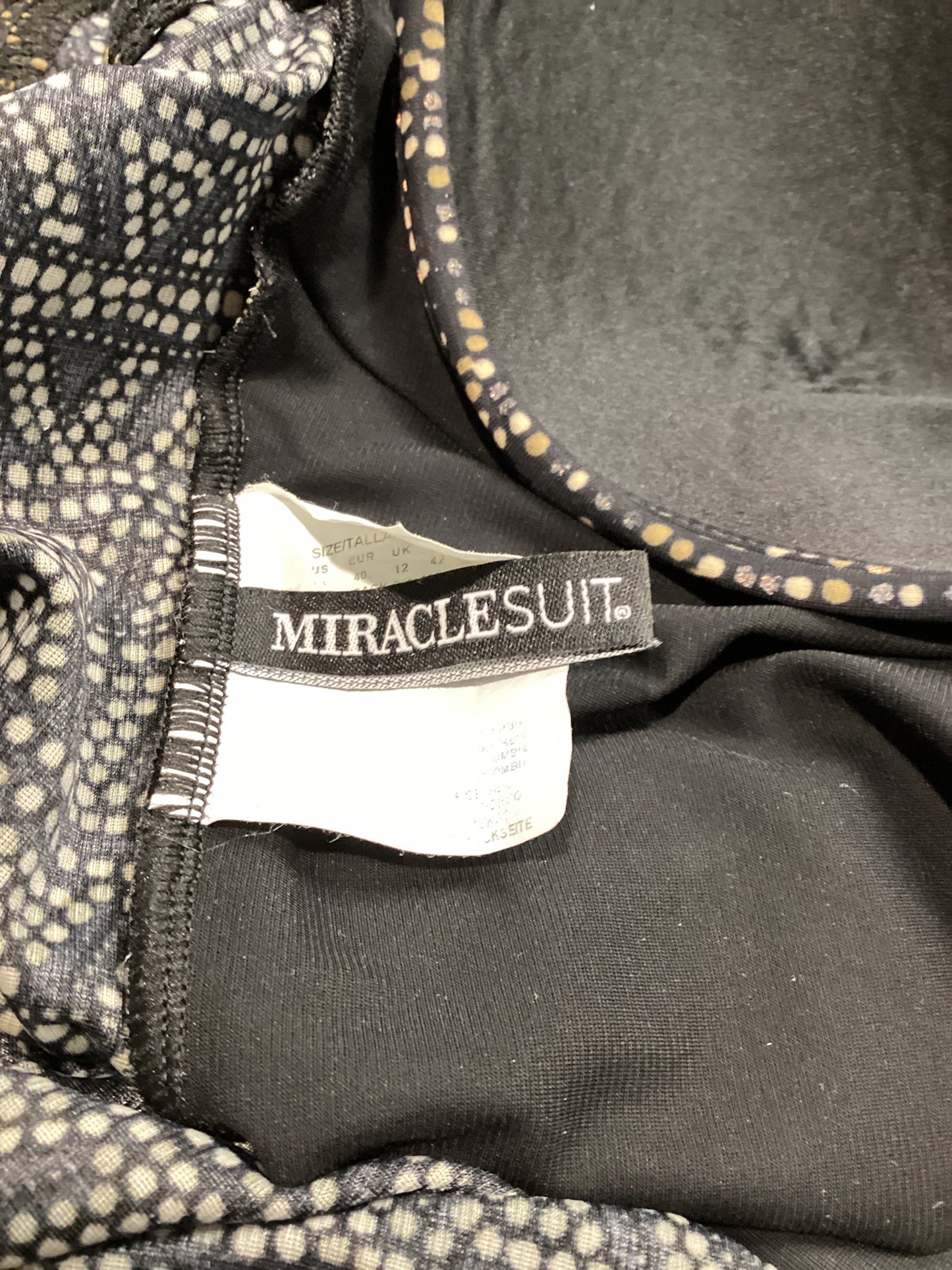 Miraclesuit Size M/10 Black/Tan/Multi Swimsuit