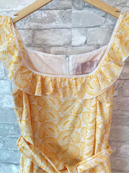 Gal Meets Glam Size S/4 Gold Yellow/White Dress