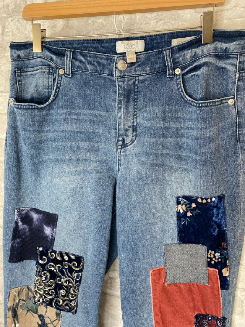 Logo Size MT/10 Mid Wash Denim Jeans