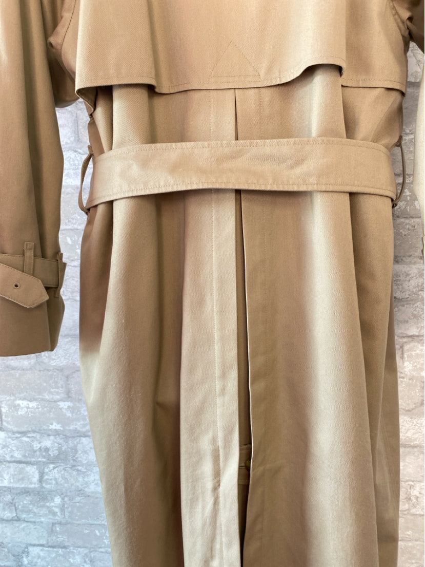 Burberry Size S/6L Tan Coat