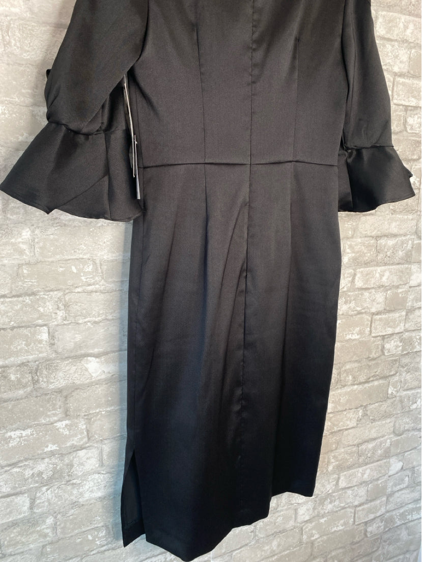 Kay Unger Size M/8 Black Dress