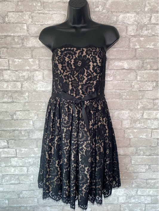 Neiman Marcus Size M/8 Black/Tan Dress