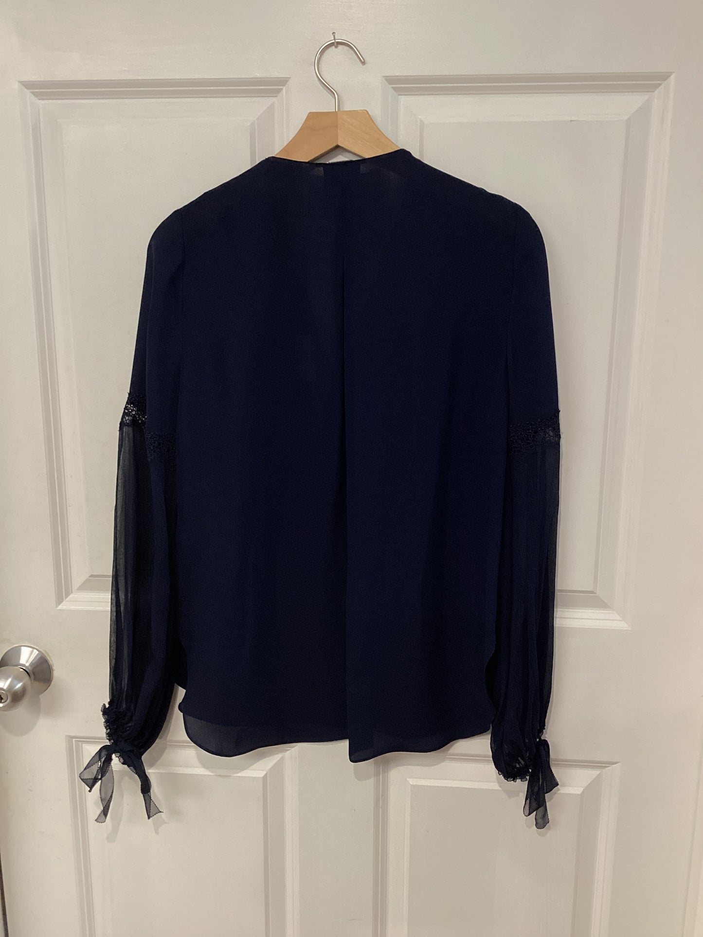 Elie Tahari Size XS Navy Blouse