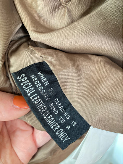 Byrnes & Baker Size S/M Mocha Leather