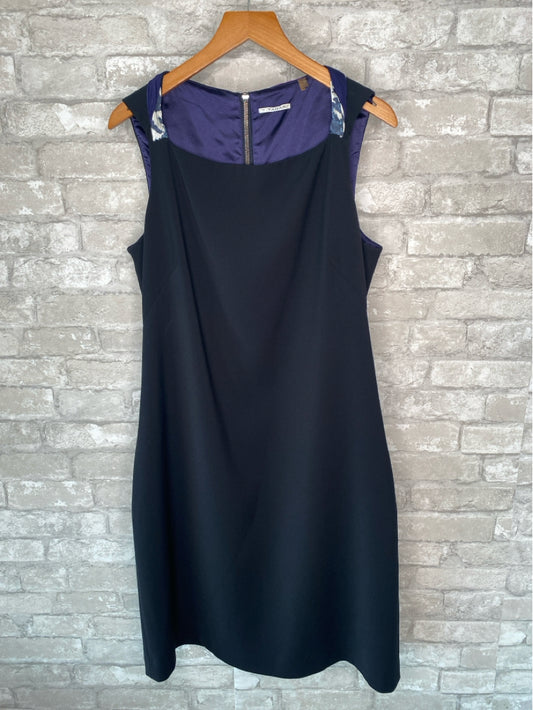 Tahari Size L/12 Black Dress