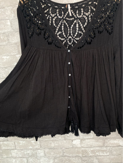 Free People Size M Black Misc. Tops