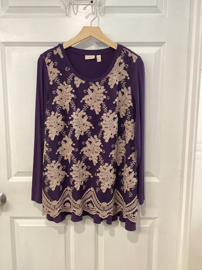 Logo Size M/L Purple Knit Top