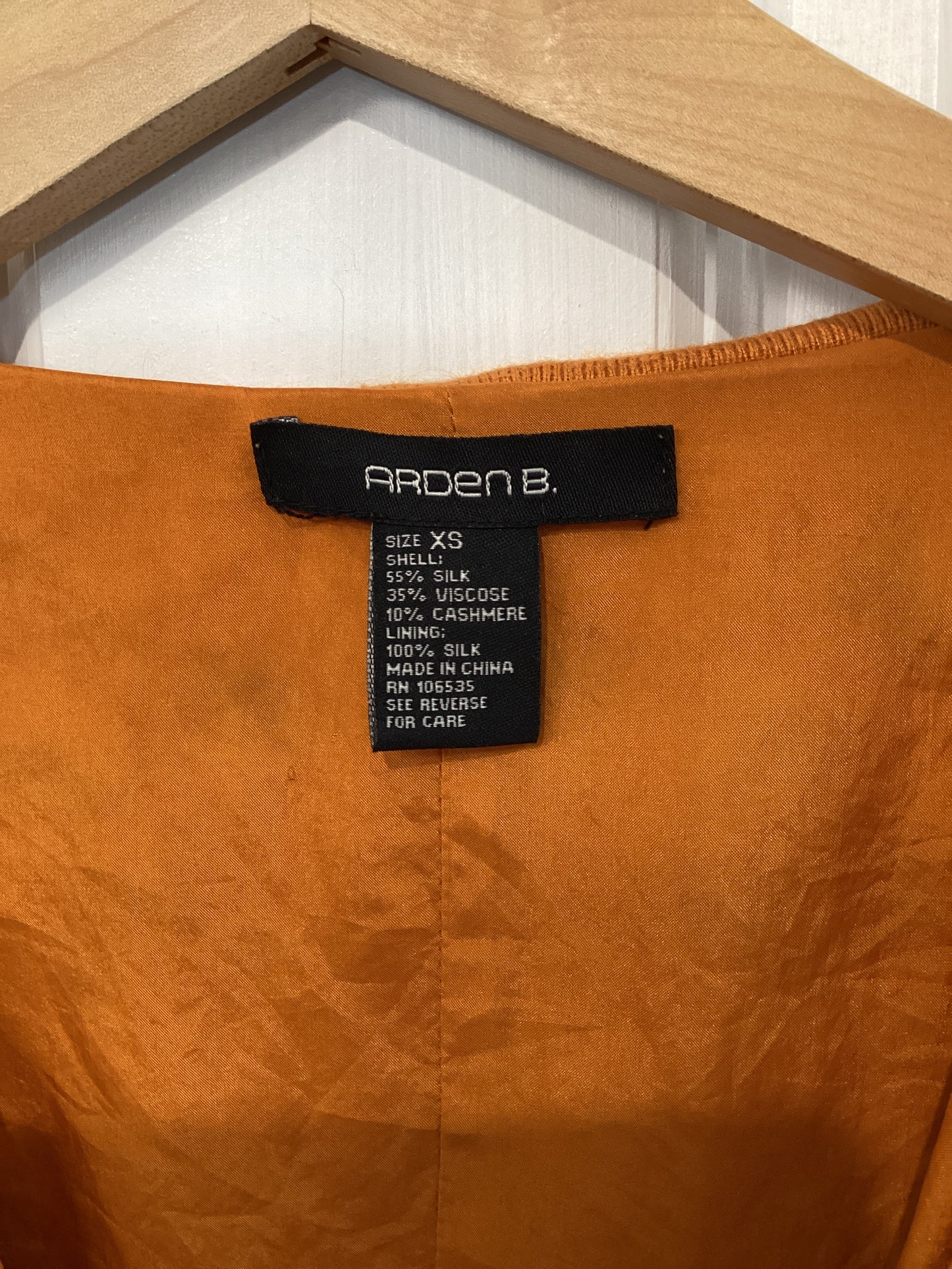 Arden B. Size XS Orange Misc. Tops