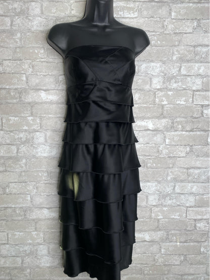 Calvin Klein Size M/8 Black Gown/Evening Wear