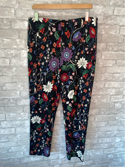 Chicos Size M/10 Black/Multi Pants