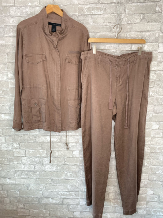 Calvin Klein Size XL Brown 2PC Ensemble