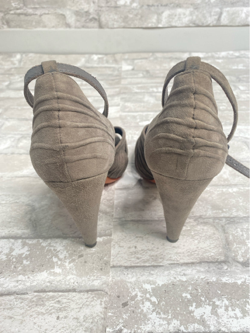 Comptoir Cotonniers Size 41/10.5 grey Heels