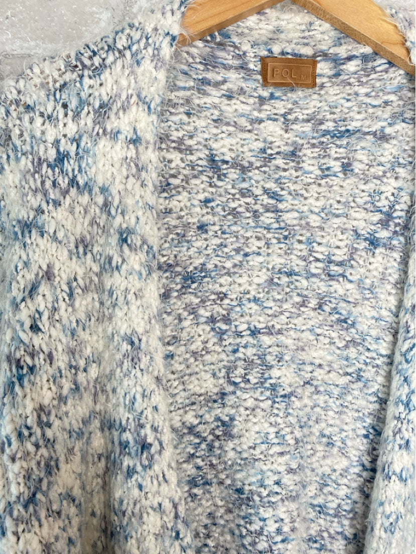 POL Size M White/Multi-toned Blues Sweater