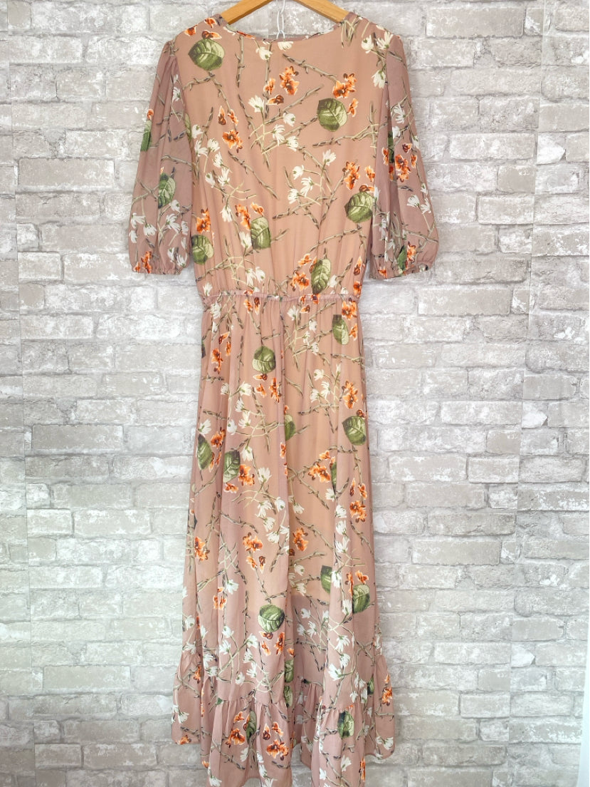 La Bellum Size S Nude/Olive/White/Orange Dress