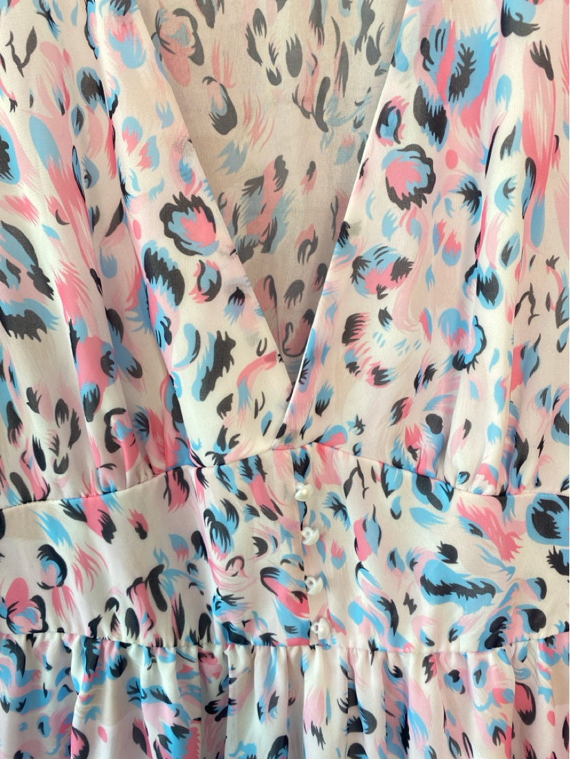 Carlisle Size M pink/blue/white Dress