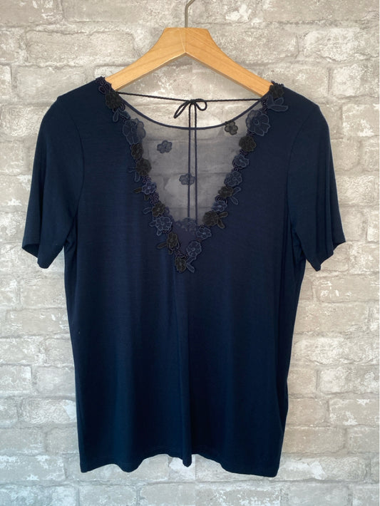 Elie Tahari Size XS navy/black Shirt