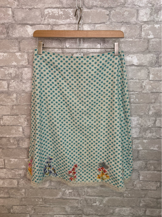 snak Size XS/0 White & Turquoise Skirt