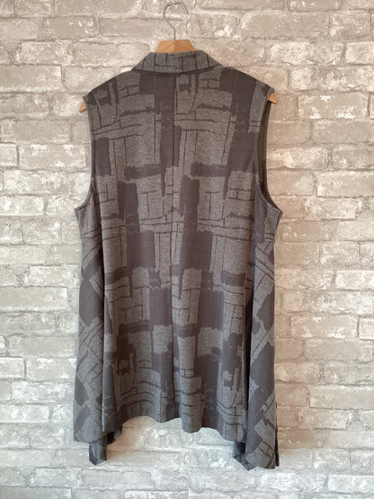 Terra Size XL Taupe Vest